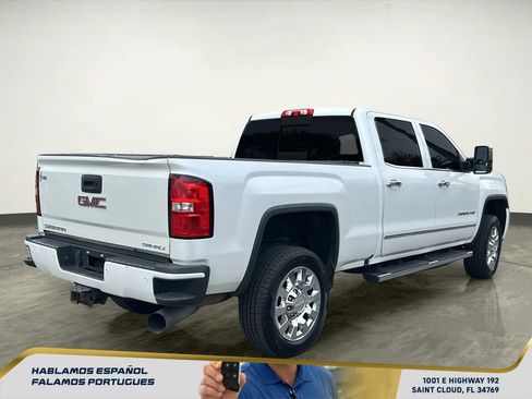 Used 2019 GMC Sierra 2500 Denali w/ Duramax Plus Package image 6