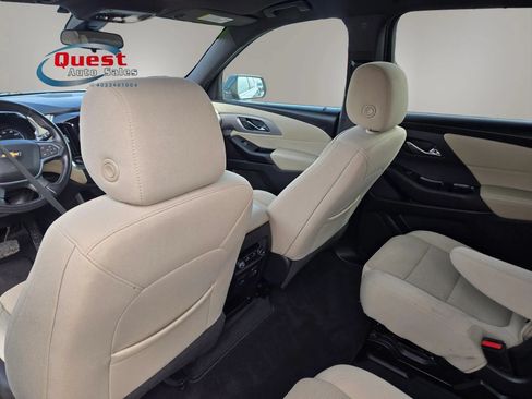 Used 2022 Chevrolet Traverse LT AWD/4WD image 53