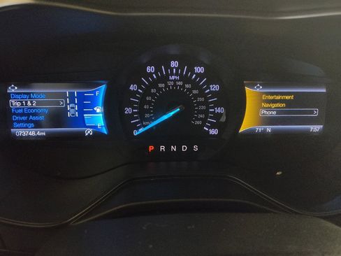 Used 2019 Ford Fusion SE w/ Equipment Group 151A FWD image 23