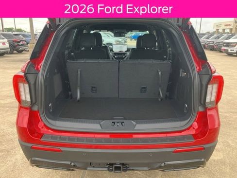 New 2026 Ford Explorer ST-Line w/ ST-Line Street Pack RWD image 16
