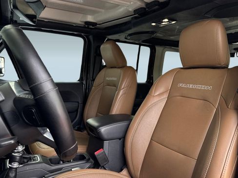 Used 2023 Jeep Wrangler Unlimited Rubicon 4xe w/ Safety Group image 19