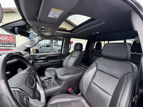 Used 2024 GMC Sierra 1500 Denali w/ Denali Reserve Package AWD/4WD image 3