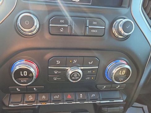 Used 2021 GMC Sierra 1500 Elevation AWD/4WD image 21