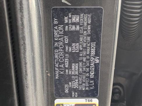 Used 2023 Kia Soul LX w/ LX Technology Package image 23