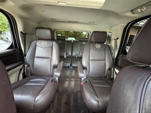 Used 2013 Cadillac Escalade Platinum image 26