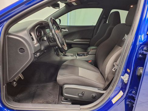 Used 2019 Dodge Charger Scat Pack image 24