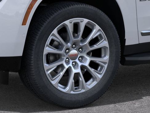 New 2026 GMC Yukon Denali w/ Advanced Technology Package AWD/4WD image 9