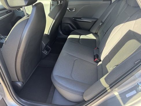 Certified 2025 Kia K4 LXS image 13