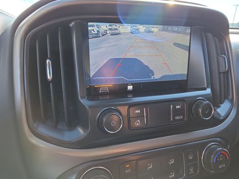 Used 2021 Chevrolet Colorado Z71 w/ Safety Package image 21