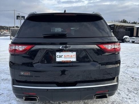 Used 2019 Chevrolet Traverse Premier w/ LPO, Blackout Package image 6