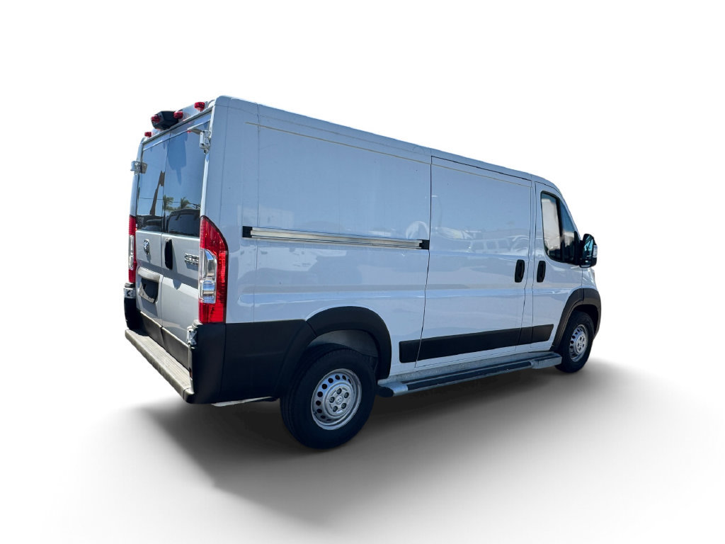Used 2025 RAM ProMaster 2500 w/ U-Haul Equipment Group FWD image 15