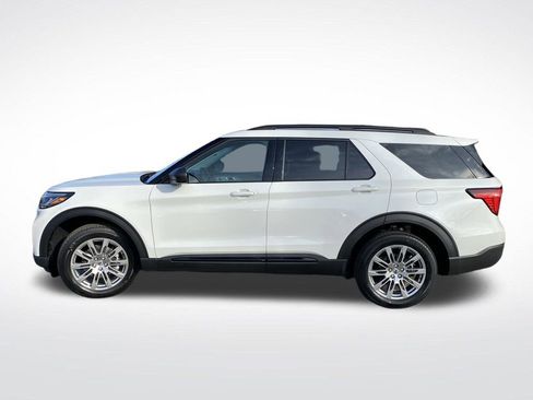 New 2026 Ford Explorer Active image 15