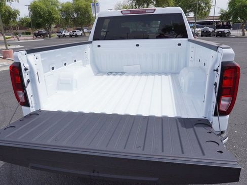 New 2026 GMC Sierra 1500 Elevation image 8