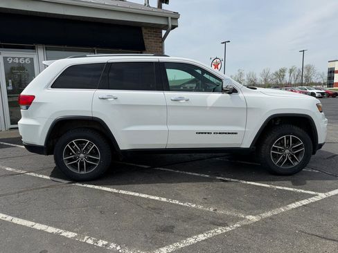 Used 2018 Jeep Grand Cherokee Limited w/ Luxury Group II image 6