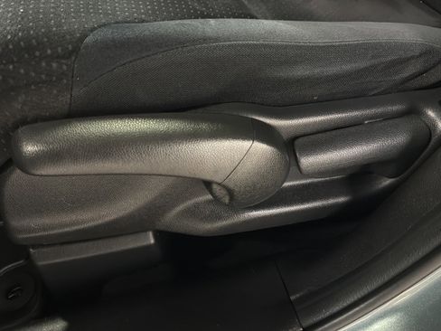 Used 2012 Honda CR-V EX image 17