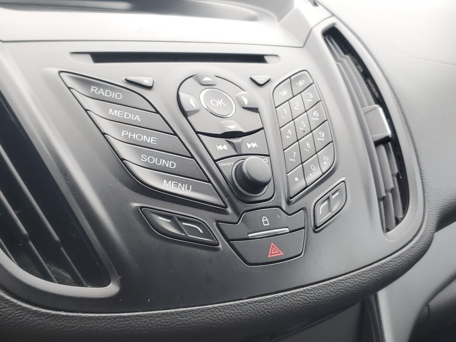 Used 2014 Ford Escape S FWD image 27