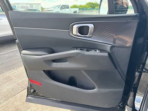 Used 2026 Kia Sorento S w/ S Panoramic Sunroof Package FWD image 13