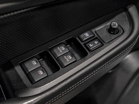 Used 2017 Subaru Outback 3.6R Limited AWD/4WD image 41