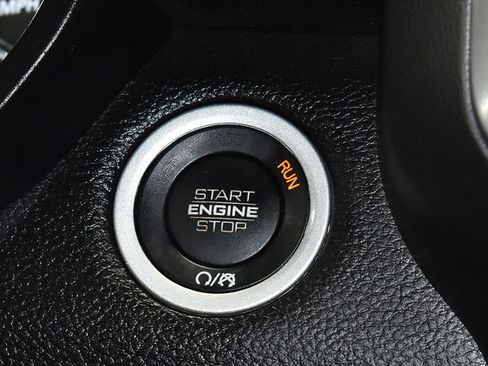 Used 2023 RAM 1500 Big Horn AWD/4WD image 23