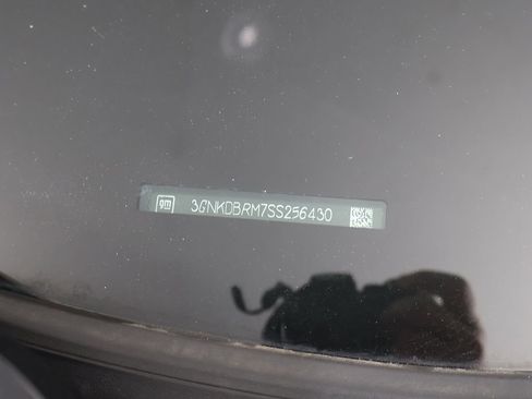 Used 2025 Chevrolet Blazer EV LT FWD image 46