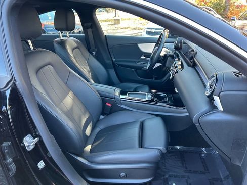 Used 2025 Mercedes-Benz CLA 250 4MATIC image 29