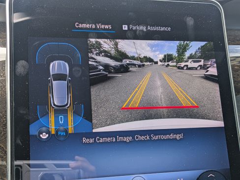 Certified 2025 Mercedes-Benz GLC 300 4MATIC image 17