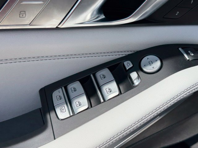 Used 2026 BMW X7 xDrive40i AWD/4WD image 12