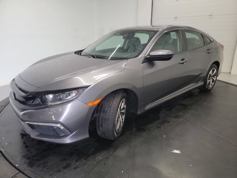 Used 2019 Honda Civic LX image 3