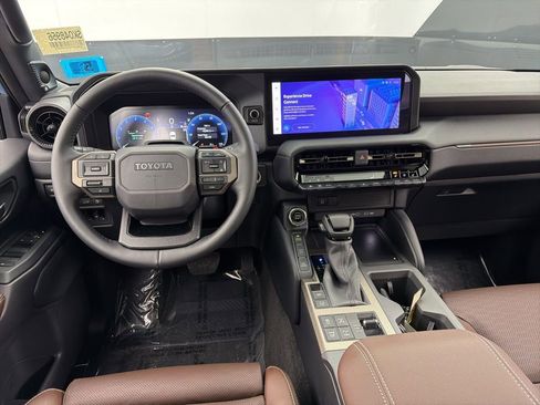 Used 2025 Toyota Land Cruiser w/ Premium Package image 7