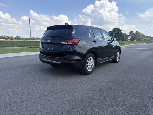 Used 2024 Chevrolet Equinox LT FWD image 5