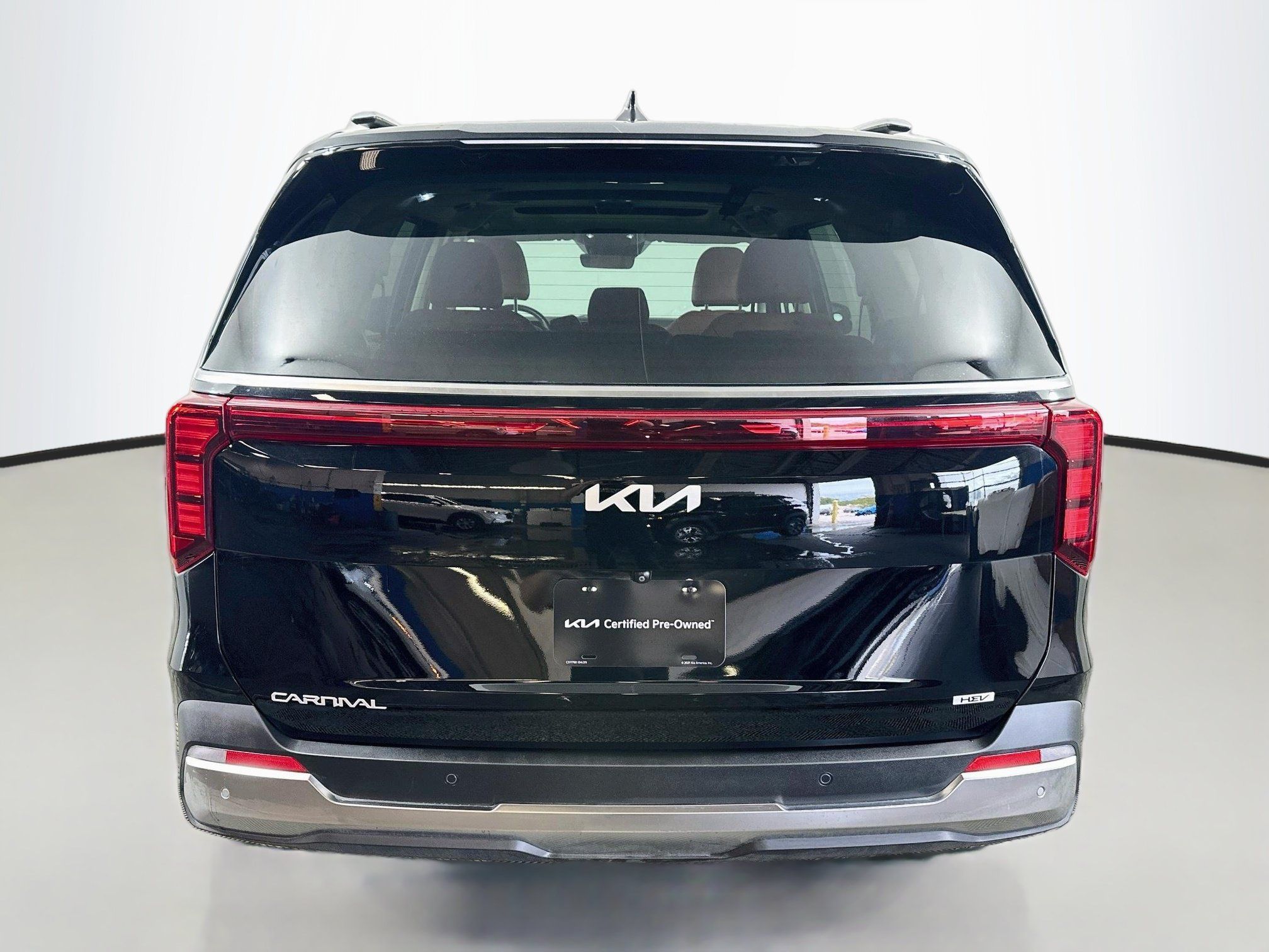 Certified 2026 Kia Carnival SX FWD image 6