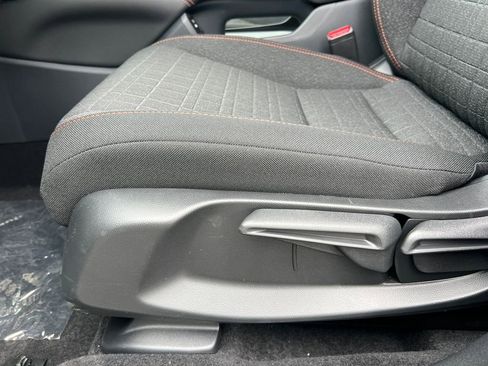 New 2026 Honda HR-V Sport image 9