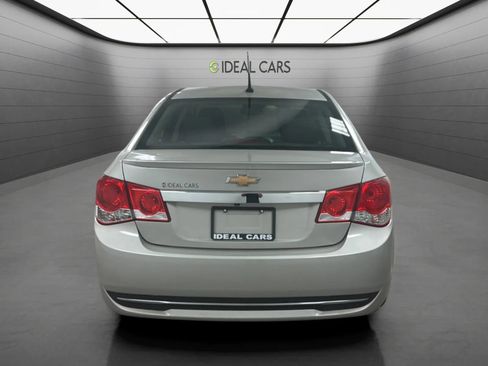 Used 2013 Chevrolet Cruze LT w/ All-Star Edition FWD image 6