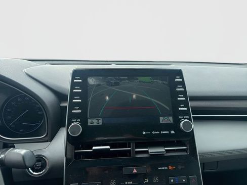 Used 2019 Toyota Avalon Limited w/ Carpet Mat Package FWD image 31
