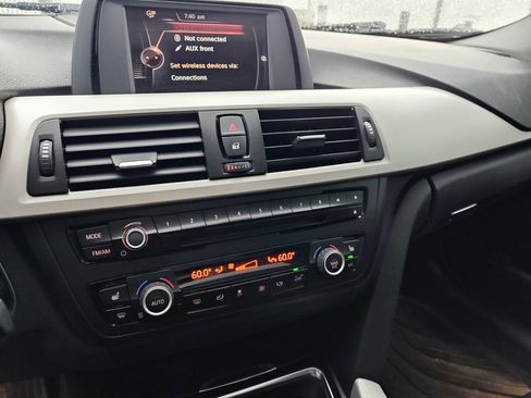 Used 2015 BMW 320i xDrive Sedan AWD/4WD image 11