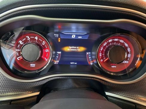 Used 2018 Dodge Challenger SRT Hellcat image 20