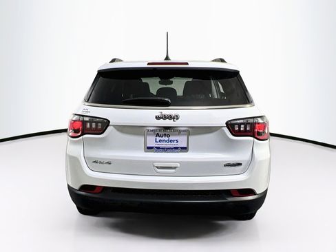 Used 2022 Jeep Compass Latitude AWD/4WD image 6