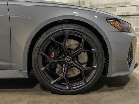 Used 2024 Audi RS 6 performance AWD/4WD image 28