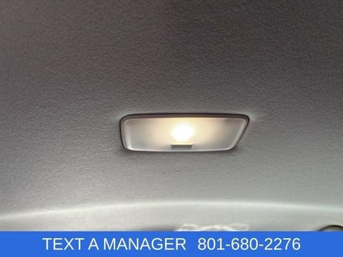 Used 2025 Toyota Corolla LE FWD image 28