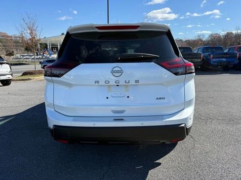 New 2026 Nissan Rogue SV w/ Cold Weather Package image 6