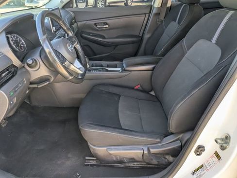 Used 2021 Nissan Sentra SV FWD image 13