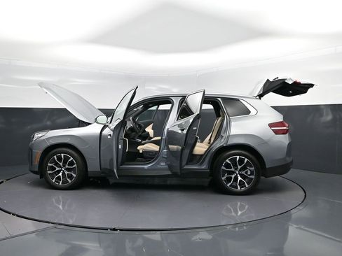 Certified 2025 BMW X3 xDrive30i w/ Convenience Package image 46