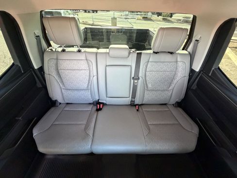 Used 2022 Toyota Tundra SR5 w/ SR5 Premium Package image 37