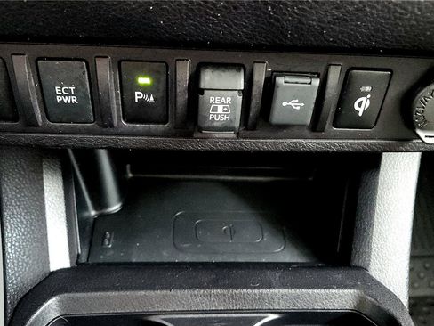 Used 2023 Toyota Tacoma TRD Sport image 41