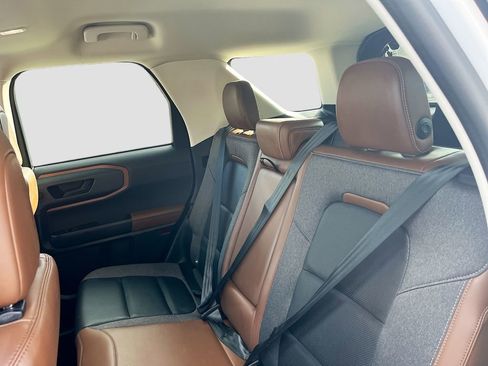 Used 2021 Ford Bronco Sport Outer Banks w/ Outer Banks Package image 26