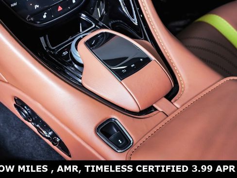 Used 2021 Aston Martin DB11 AMR image 30