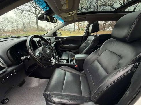 Used 2017 Kia Sportage EX w/ EX Technology Package AWD/4WD image 11