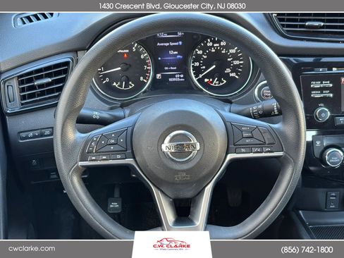 Used 2017 Nissan Rogue Sport SV image 18