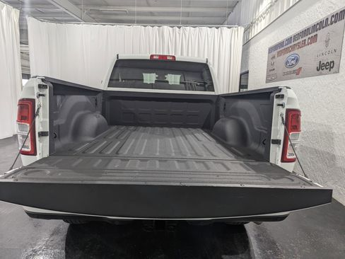 Used 2024 RAM 2500 Big Horn w/ Sport Appearance Package image 9