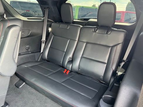 Used 2025 Ford Explorer ST AWD/4WD image 29